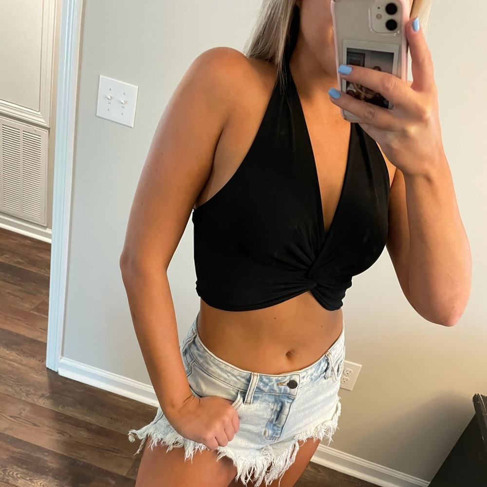 Black crop top